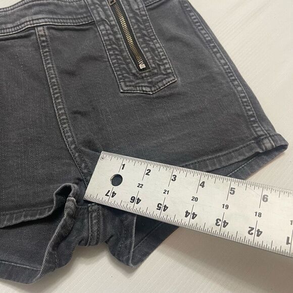 Free People Black Grey Zipper Denim Shorts Size 26 - Picture 5 of 7